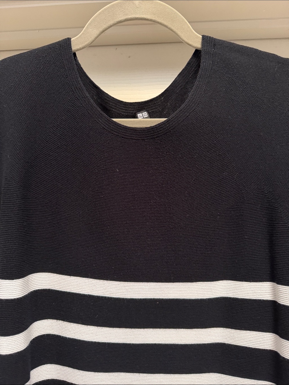 Uniqlo 3D Knit Cotton Sweater Black/White Stripes Sz L - Picture 2 of 7